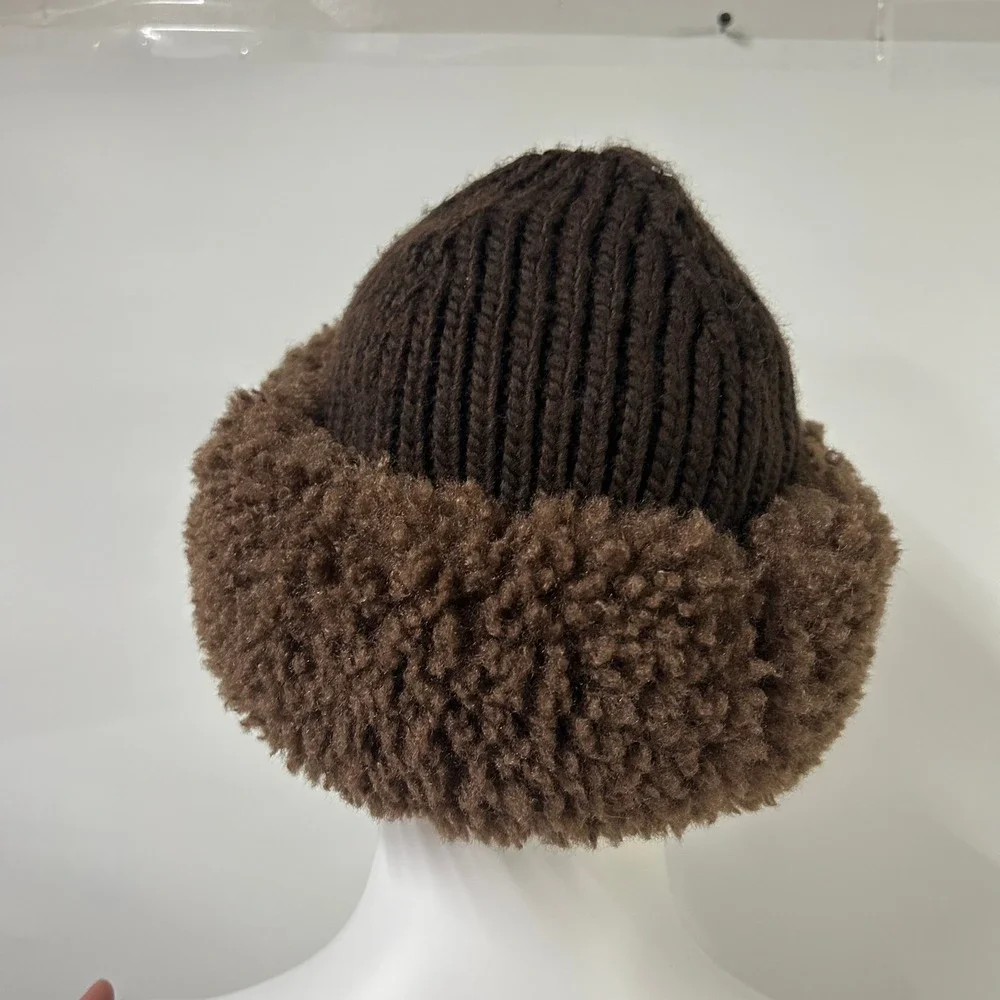 Aerie Faux Fur Trim Ribbed Beanie Hat One Size Brown Gorpcore Winter Cozy Hat